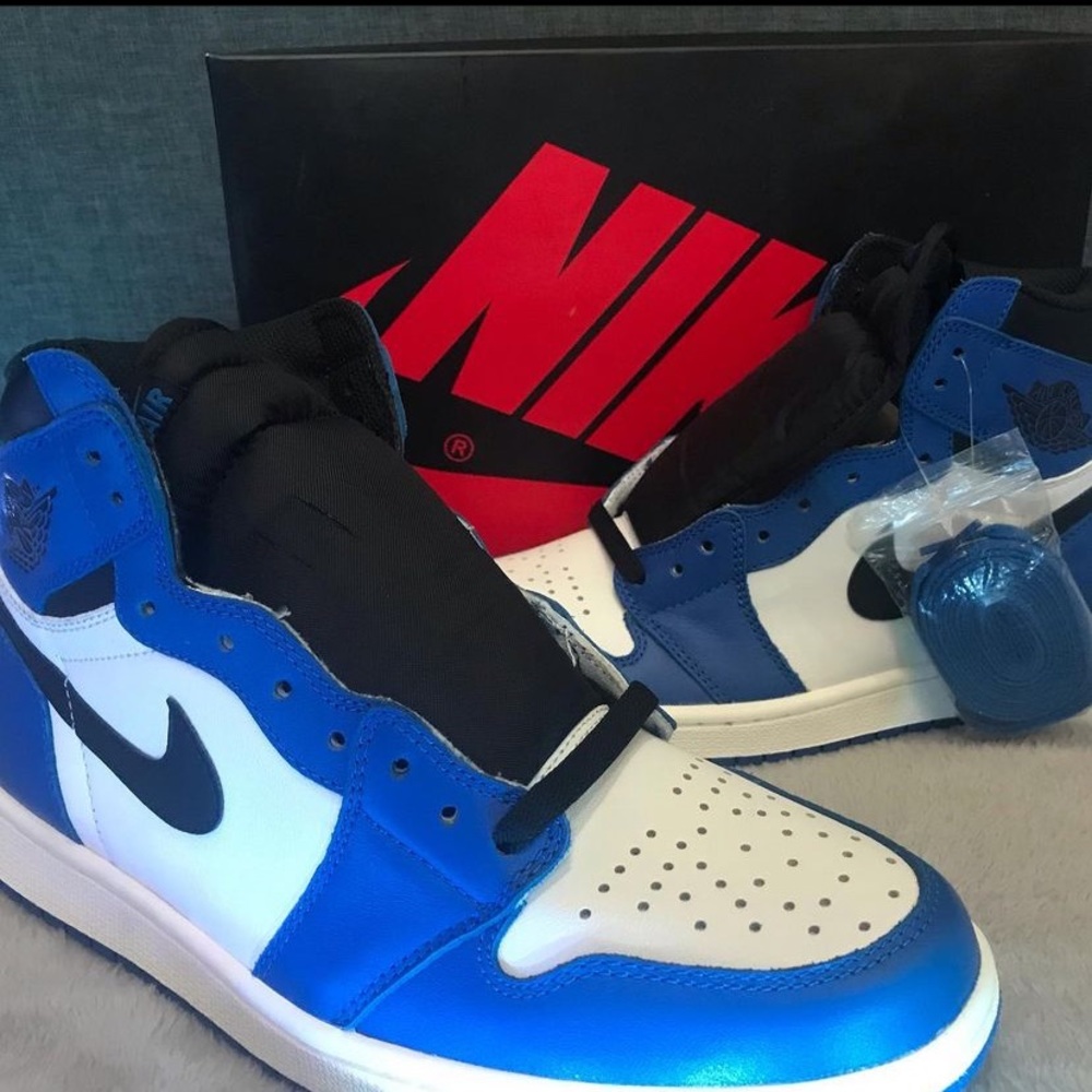 Jordan 1 Royal Blue